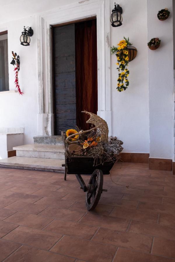 "Il Miglio" Country House Pettorano sul Gizio Bagian luar foto