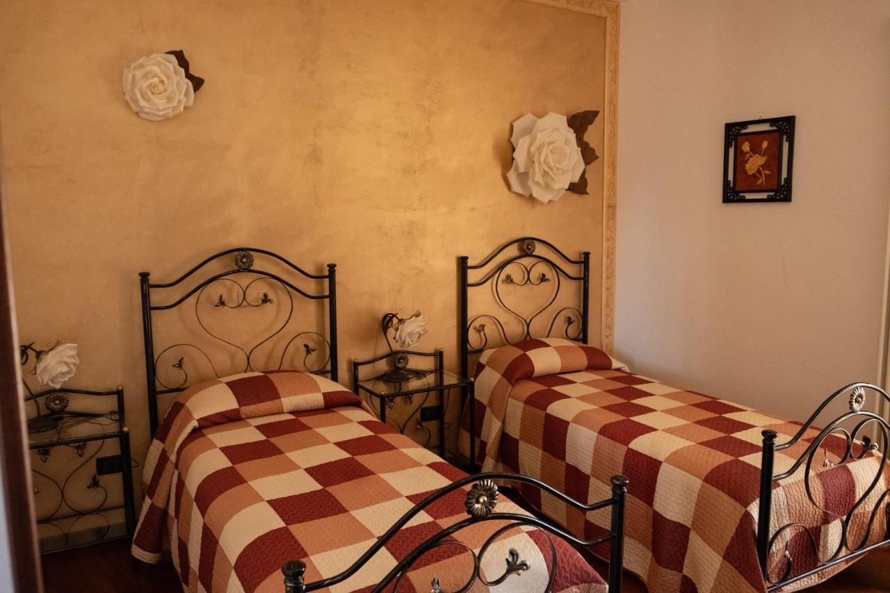 "Il Miglio" Country House Pettorano sul Gizio Bagian luar foto