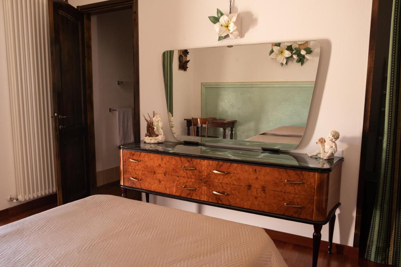 "Il Miglio" Country House Pettorano sul Gizio Bagian luar foto