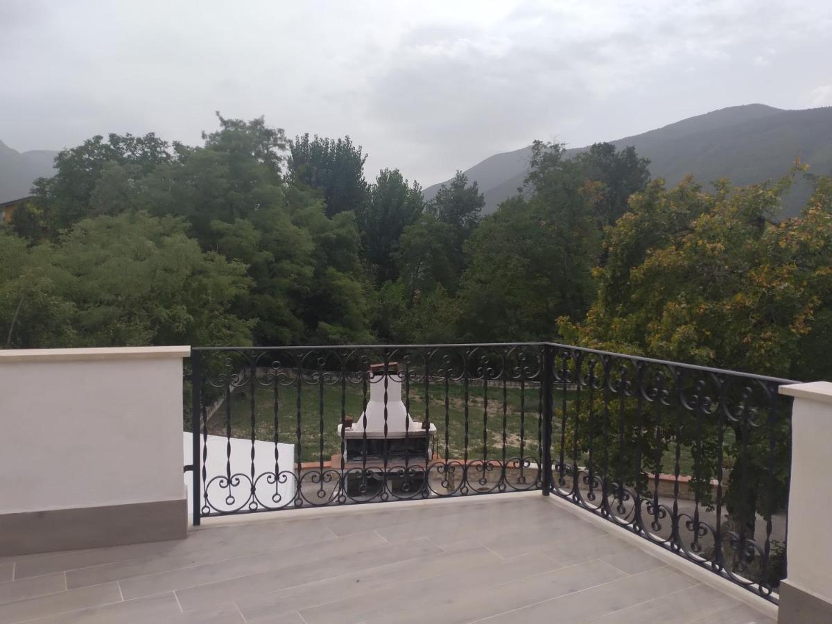 "Il Miglio" Country House Pettorano sul Gizio Ruang foto