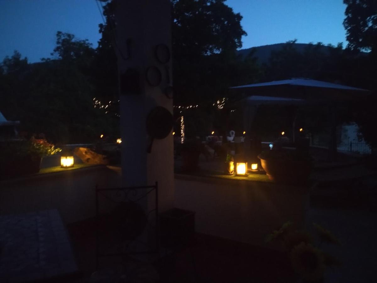 "Il Miglio" Country House Pettorano sul Gizio Bagian luar foto